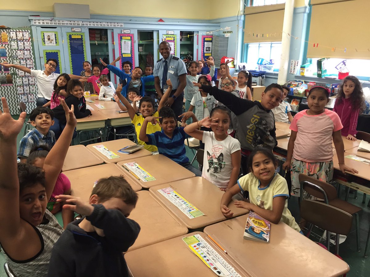 2ndGradeJKO's tweet image. Thank you @MrsPanettaPS66 for an informative #careerday! We learned so much! #2ndgrade #class201 @PS66JKO