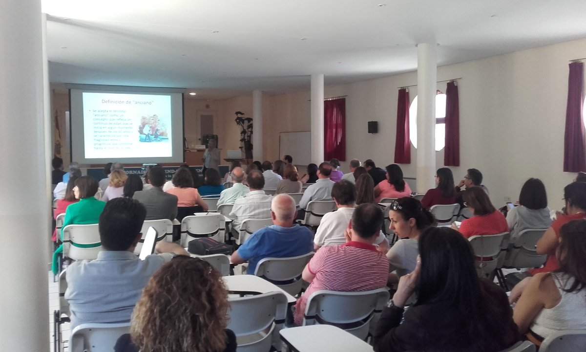 100 inscritos Jornada sociedad endocrinos y semergen clm