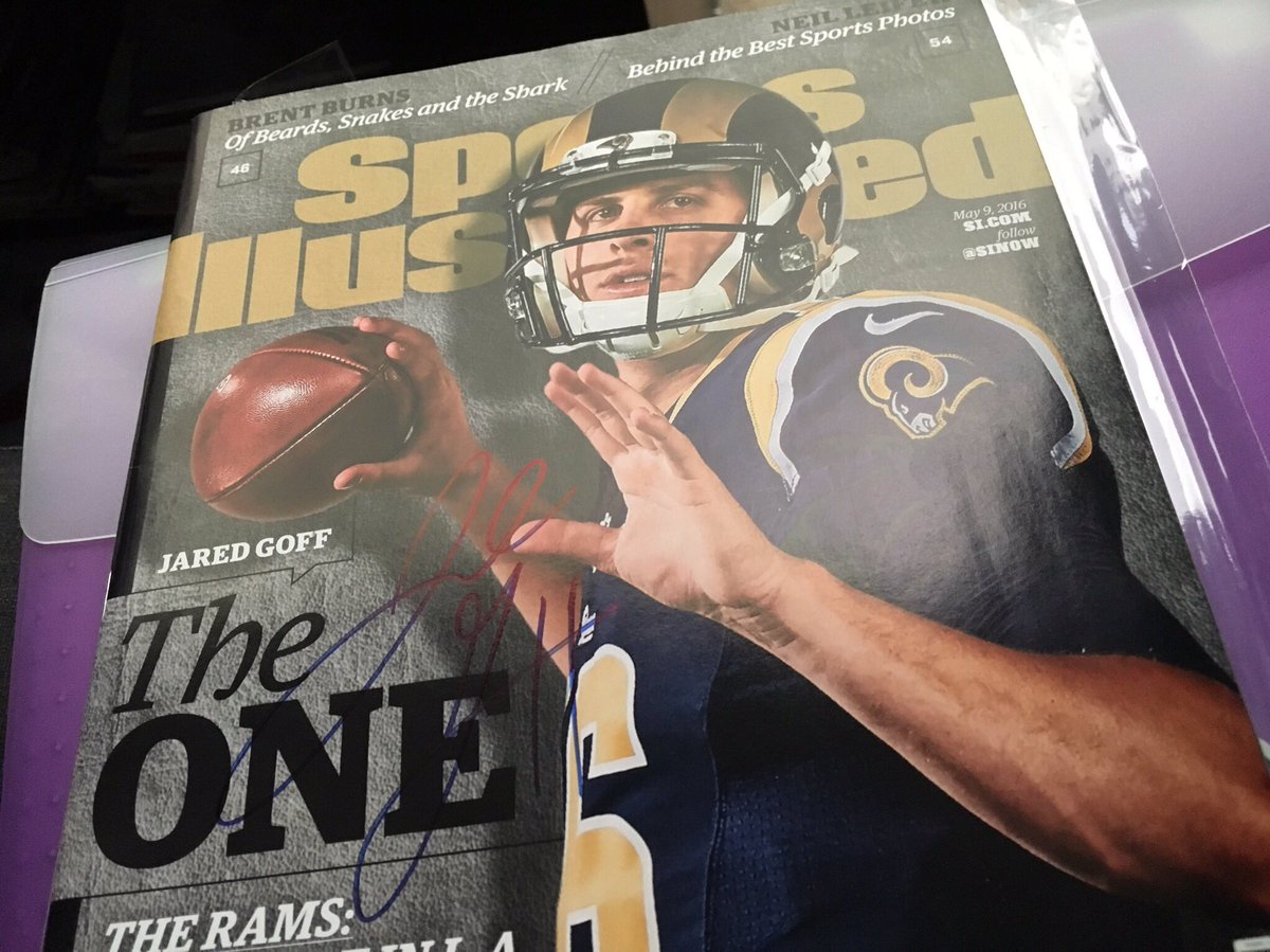 roblespan's tweet photo. Very cool to meet @RamsNFL @JaredGoff16 at #NFLAllAccess. Thanks for the autograph. https://t.co/5nu7Ocgy6N
