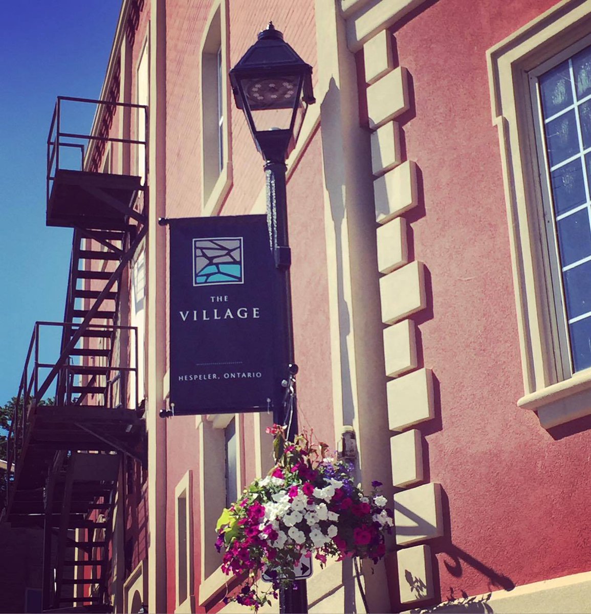 BigFootprintsON's tweet photo. The banners are up &amp; looking great! Downtown is buzzing for the #GrandOpeningCELEBRATION of #HespelerVillageMarket! https://t.co/XOdkGFXs7H