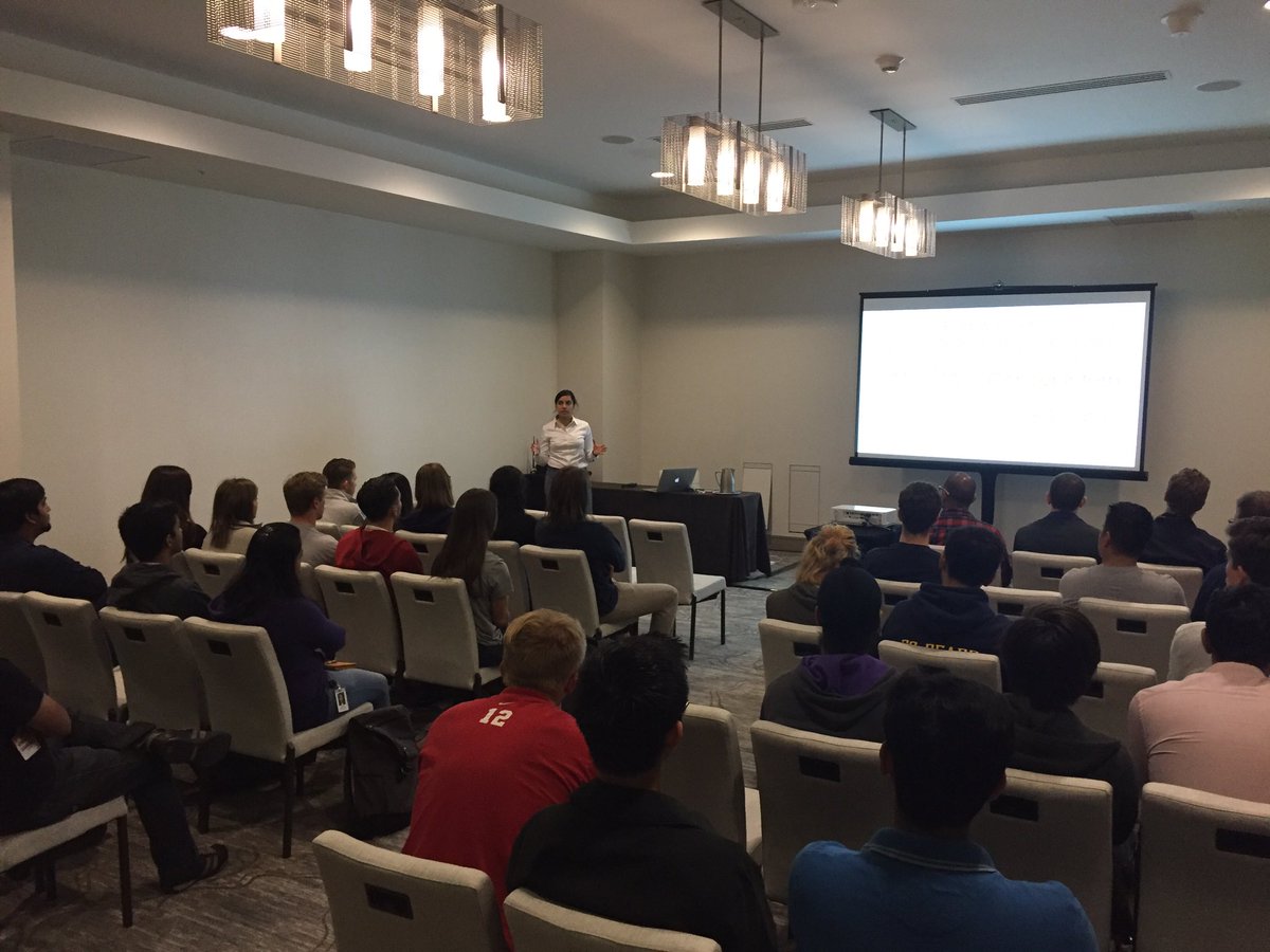 stephchi123's tweet photo. @SAPiXp empowerment series led by a veteran #internsatconcur https://t.co/yWye7XVdOF