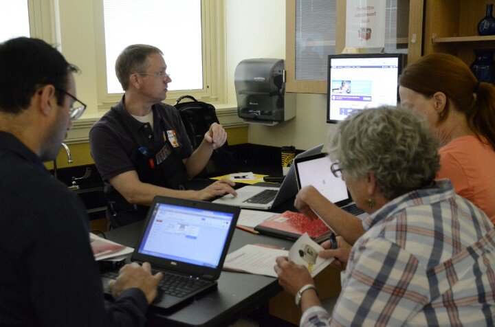 iankearns's tweet photo. Tech Depot in action at #depla2016 #everychildsucceeds https://t.co/dVVOJaGCQf