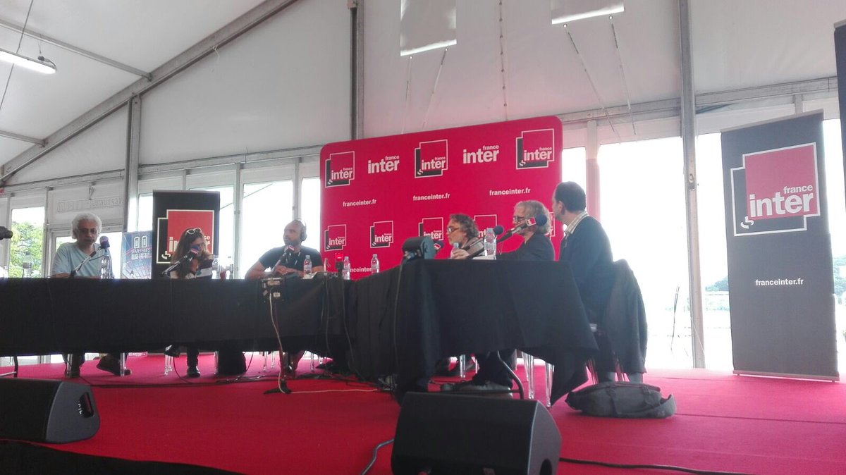 LPNews_AURA's tweet photo. Enregistrement de #PopFiction en public depuis #annecyfestival. Thème : l'animation française. @franceinter https://t.co/10u2ZJfVJ7