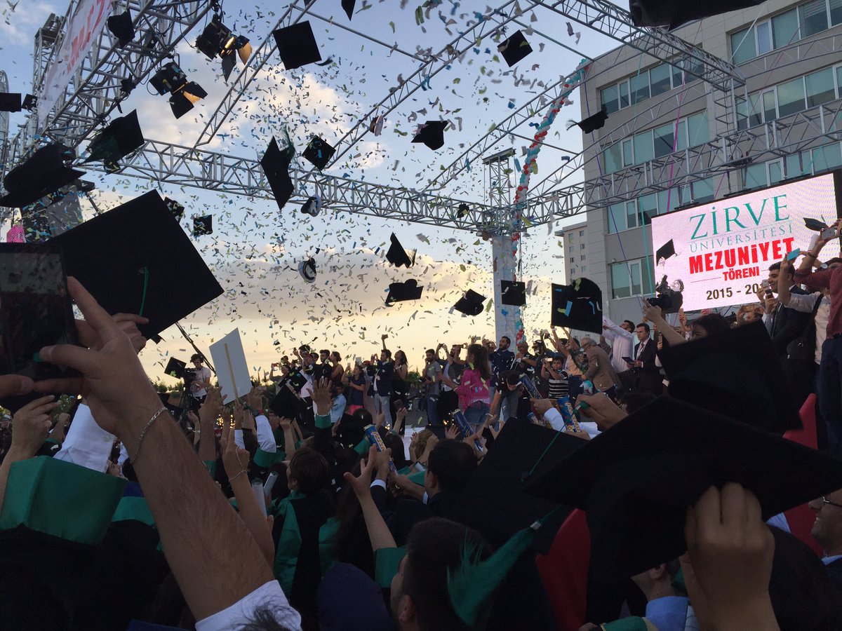 Bizde sizi özleyeceğiz 😎#ZirvedeMezuniyet