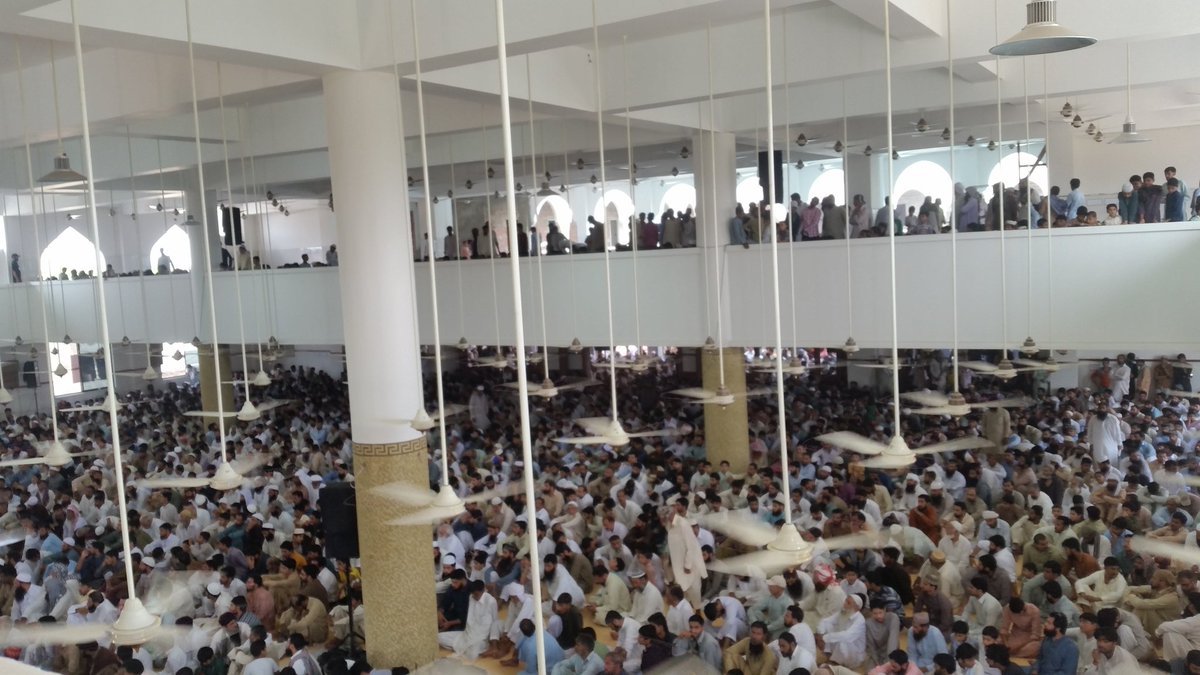 MubasharChahal's tweet photo. گوجرانوالہ مرکز اقصی میں امیر جماعۃ الدعوہ پاکستان پروفیسر حافظ محمد سعید خطبہ جمعہ ارشاد فرما رہے ہیں.
#CTGRW https://t.co/Hzqc6zJ0lT