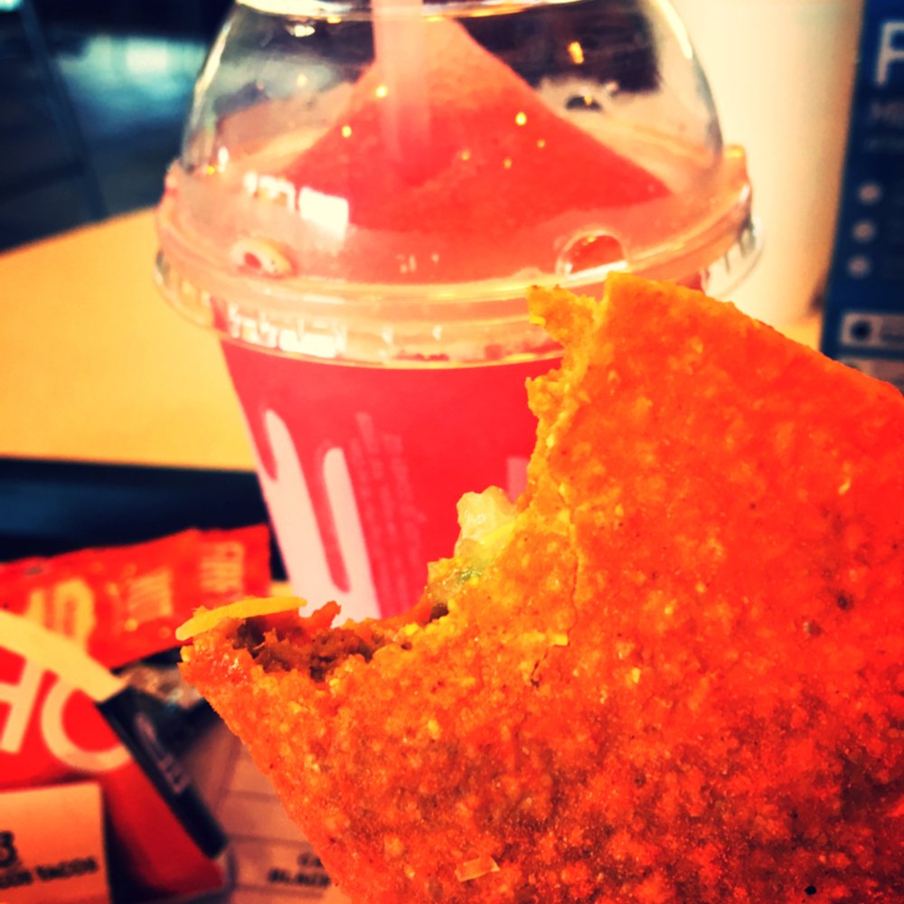 jacksontrump's tweet photo. Love the new photo effects  @TacoBell @getstealz https://t.co/WRwLnyceyx