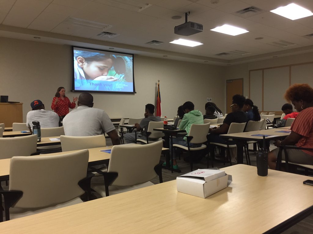 STEM_RTP's tweet photo. Great time spent talking mentorship to students of #startuphigh! @RTI_Intl @elonuniversity https://t.co/BDURnW7vUk