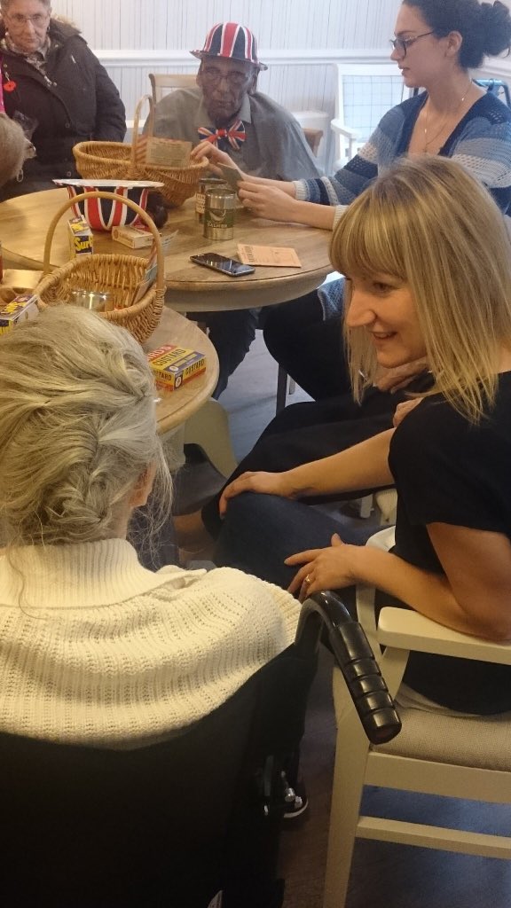 MuseumofBrands's tweet image. Reminiscence activities at St Vincent&apos;s @careuk today #carehomeopenday #objecthandling
