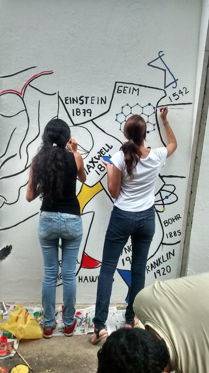 OCESantander's tweet photo. Hoy en @UISenlinea en jornada de murales. Un pequeño homenaje a la ciencia y las artes. https://t.co/Pt1cPTUj6m