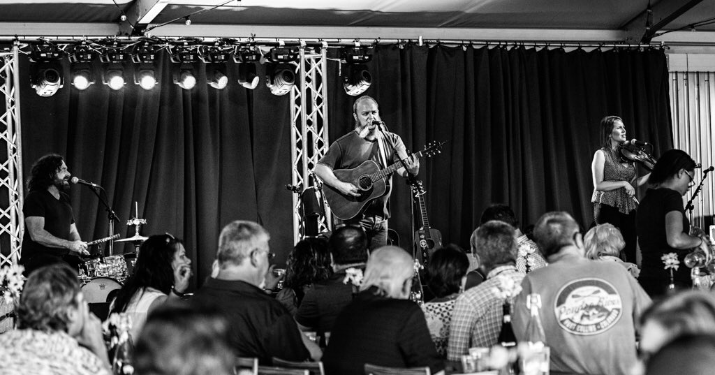 johndhopkins's tweet photo. Great trio show @CityWineryATL w #shawnmullins @Rizzidrum @VeraHellcat @JenhopHopkins @hopperbuzz @hopfans https://t.co/69O3A0dY2X