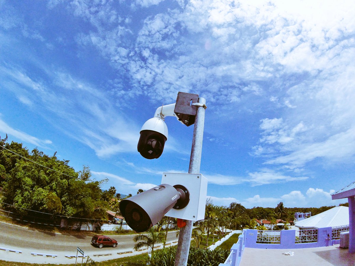 FortPointSS's tweet image. #LX360TURBO + #B8TURBOEXIR 🕹🖲👌🏽 @HikvisionUSAinc @hikvision_tr @syscomenlinea @epcomelpaso @HikvisionEurope 🌎🔩🔧⚙