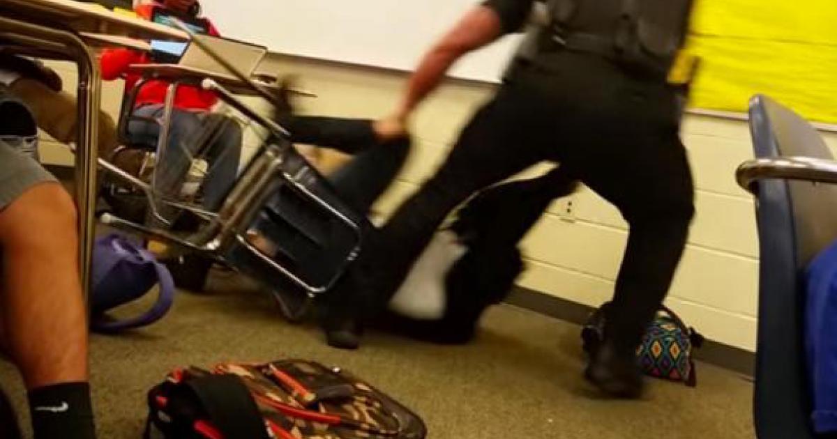 copcrisis's tweet image. Remember #AssaultAtSpringValley? A teen arrested in the incident speaks out buff.ly/1OuCKXq