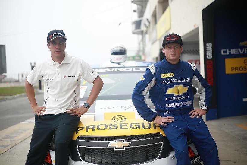 37fuller's tweet photo. Iremos por la victoria en #Las3HorasPeruanas a bordo de mi #ChevroletCruze con @ricardoriflo. ¡Vamos #TeamChevrolet! https://t.co/xXJ44JBPpo