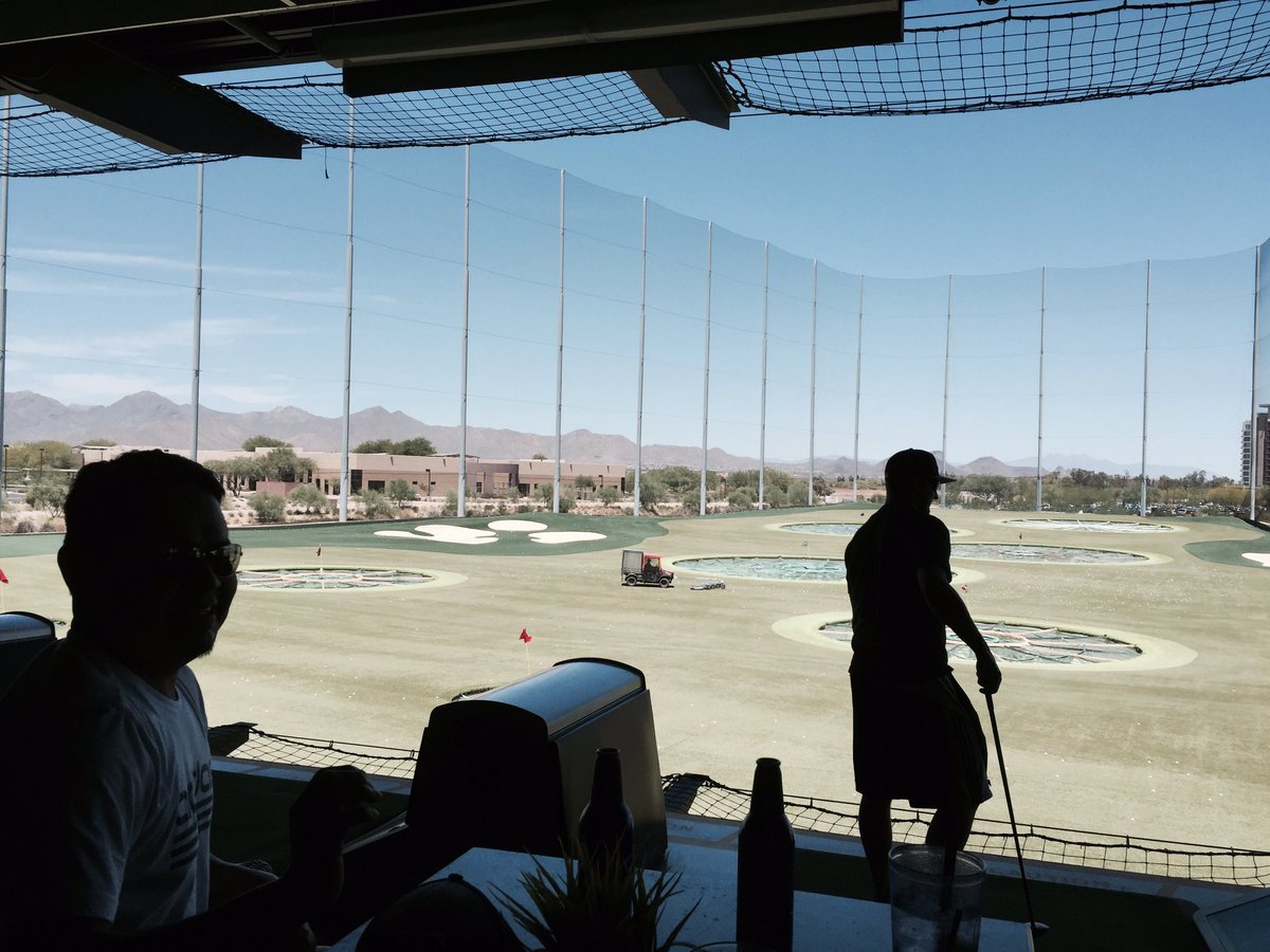 maryellenABC's tweet photo. We hit the road to give you ideas how to keep cool this weekend; found plenty keeping cool @ #topgolfarizona #abc15 https://t.co/9DZakJ1PzO