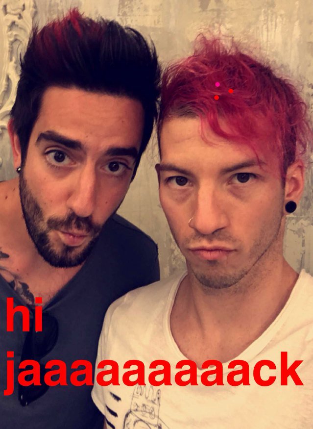 elodiellll's tweet photo. Happy birthday to two amazing and talented guys ❤️ @joshuadun @JackAllTimeLow https://t.co/5N9aolUWoo