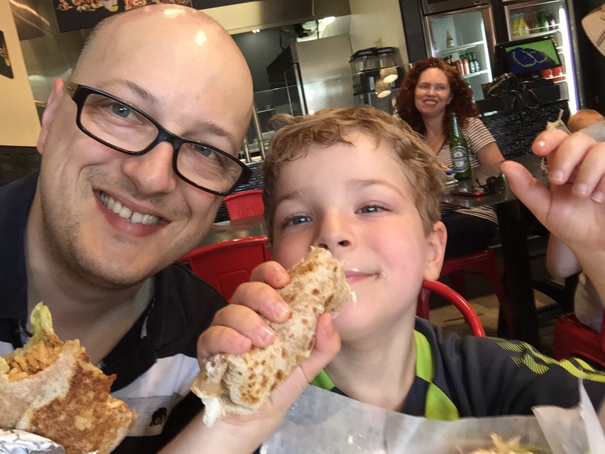 orilliaboy's tweet photo. @AsadaMXG taco and burrito Friday! https://t.co/ChDUwZSTox