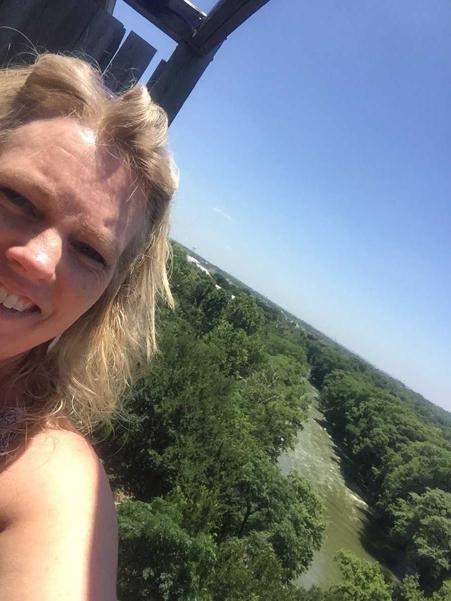 kreyhonslong's tweet photo. In Gruene with my hubby enjoying a relaxing Father's Day weekend. https://t.co/oAVCQCXAAD