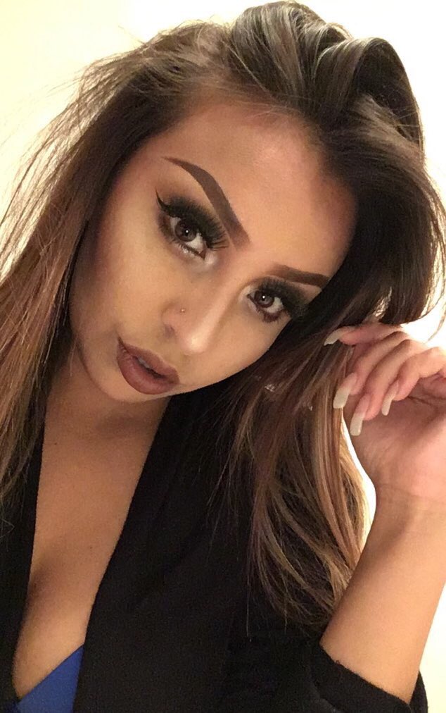BaddiesForYou's tweet photo. @marissmoniquee Mami 👅👅 😍 https://t.co/yAKT3xd7US