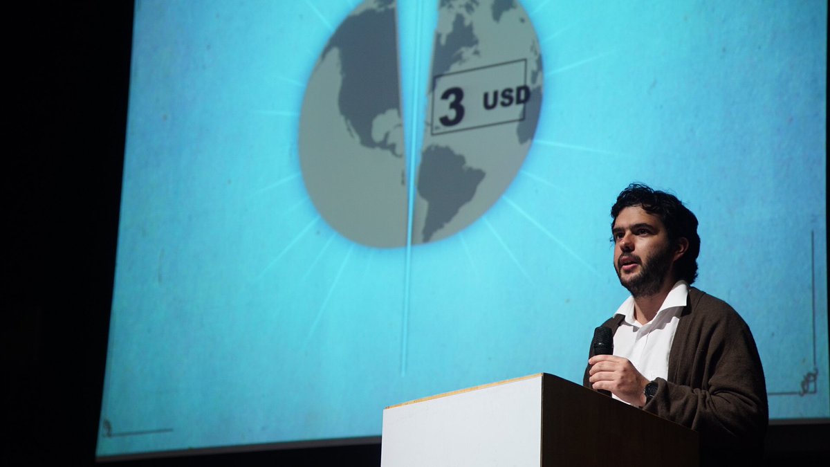 Ashoka's tweet photo. .@algramo_cl is rethinking packaging and distribution to bridge the gap of "poverty taxes" #LivePitch #ASNsummit https://t.co/EuRNP6ppRN