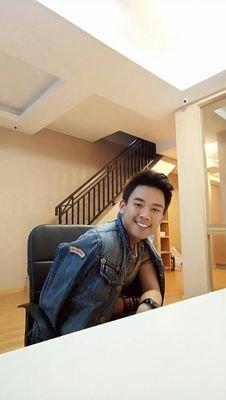 feryandrian's tweet photo. I am streaming on #BIGOLIVE. Join now! https://t.co/6XY4oqqveB https://t.co/a1fTaDjAxU