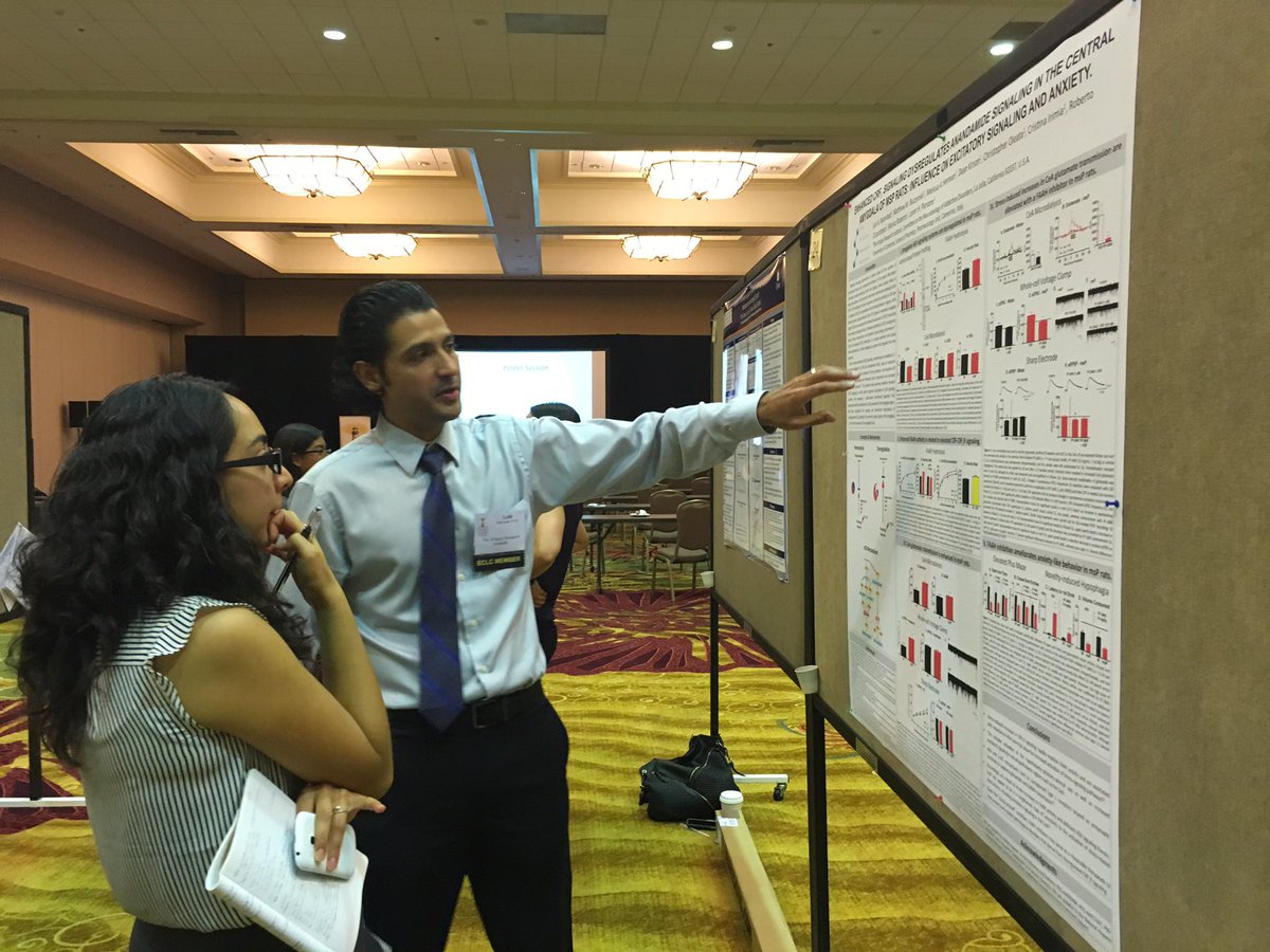 scyesse's tweet photo. @theNHSN your ECLC Poster Award Chair Luis Natividad sharing his work at #Nhsn2016 https://t.co/IpW997Ejjy