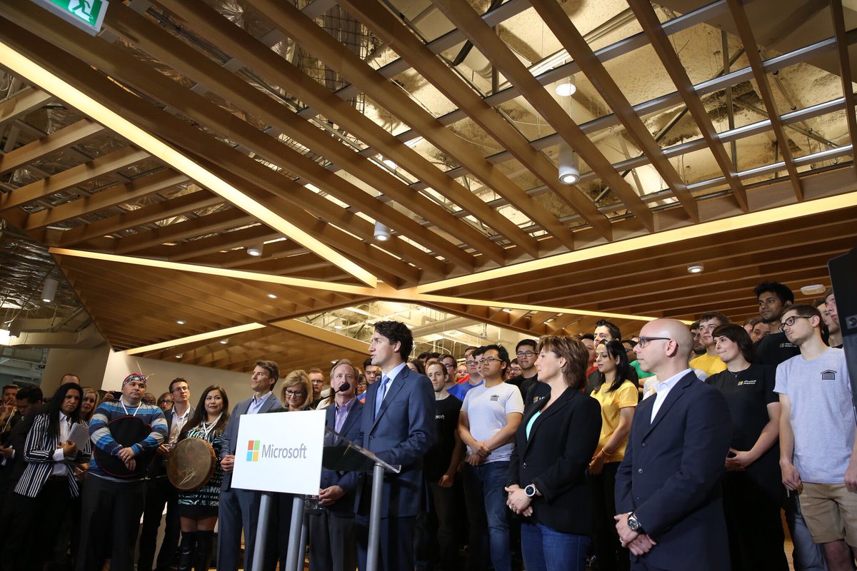 JustinTrudeau's tweet photo. Proud to see Microsoft investing in Canadian talent &amp; innovation - creating 350 development jobs here in Vancouver. https://t.co/Jxbk7MczGR