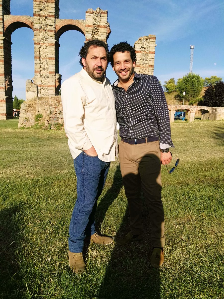 FUTBOLEANDOFM's tweet photo. #cachaba está a punto de subir al escenario del Festival de los Milagros 10° Aniversario @cextremadura https://t.co/OYUQ0ksGHy