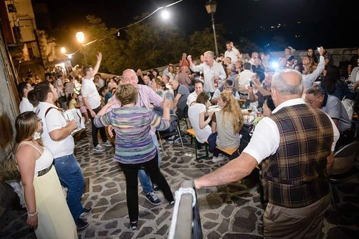 igiovanidelfolk's tweet photo. https://t.co/CTAx5jhfk3