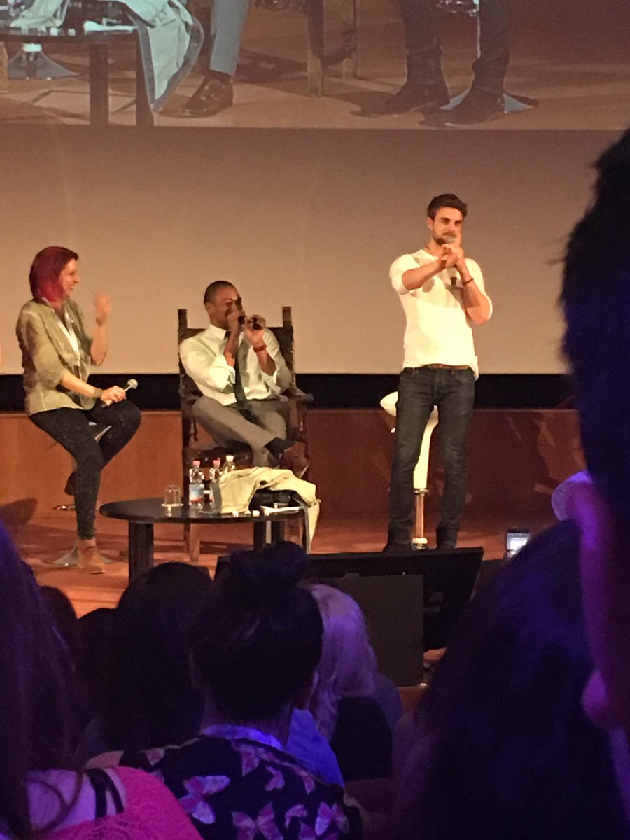 aleevalenzano's tweet photo. @GioiaDeBonis no spinge #nospinge @natebuzz https://t.co/ue2Ftbmiga