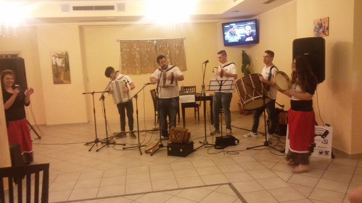 igiovanidelfolk's tweet photo. https://t.co/WODgJtCnLG