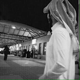 shmmali17's tweet photo. ازرع امل لقياك .. بين المواعيد ، 
يمكن كذا من دون موعد أشوفك !!
#خواطر_شمالي https://t.co/sNySbu9mlm