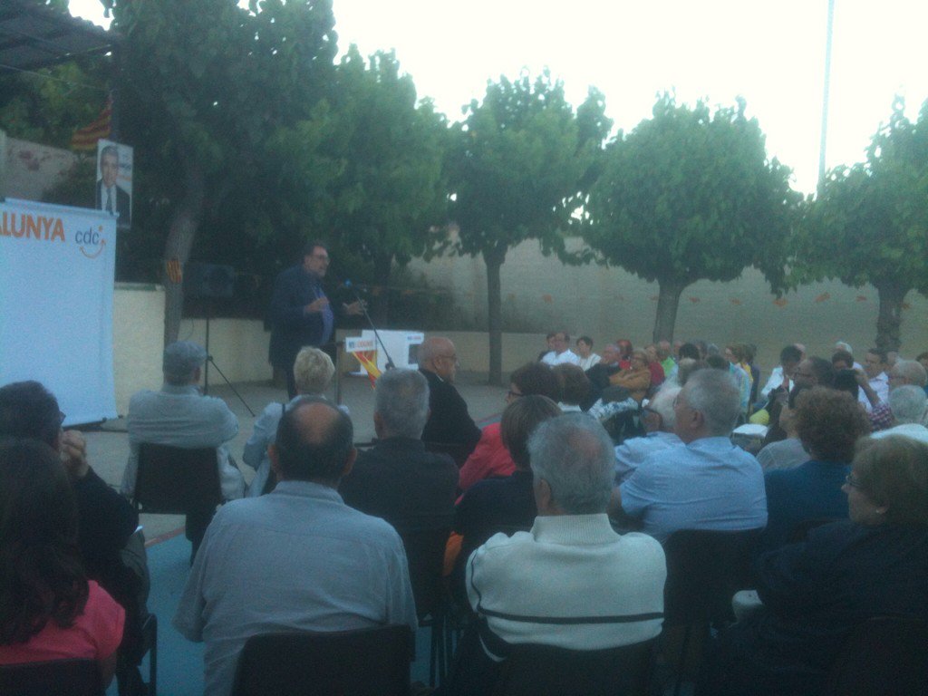 PD_Vallirana's tweet photo. @ConvergenciaCAT intervé en @jlcleries https://t.co/itWZpgy79x