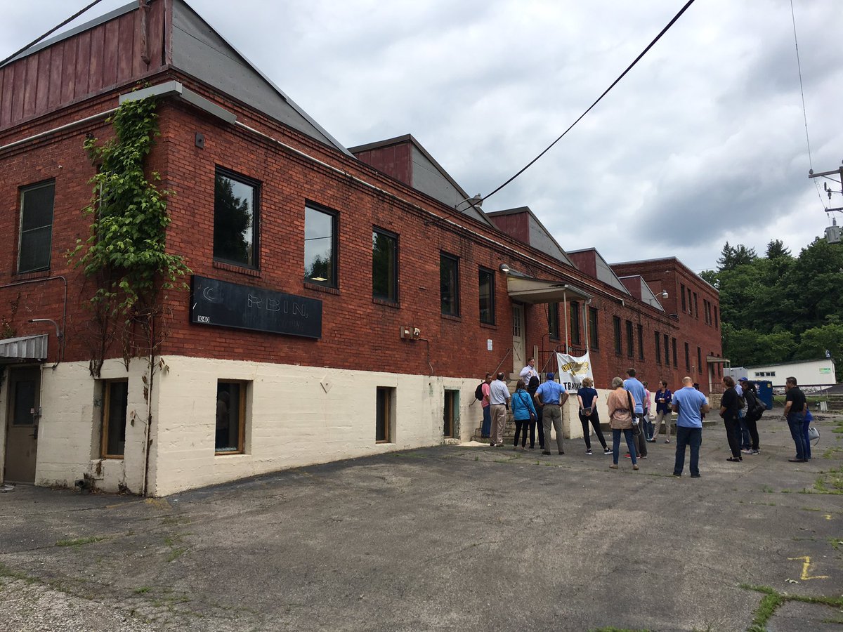 mrbf_org's tweet photo. In Huntington to tour the 96k-sq-ft West Edge Factory with @CoalfieldTweets https://t.co/emFnXpXnQe