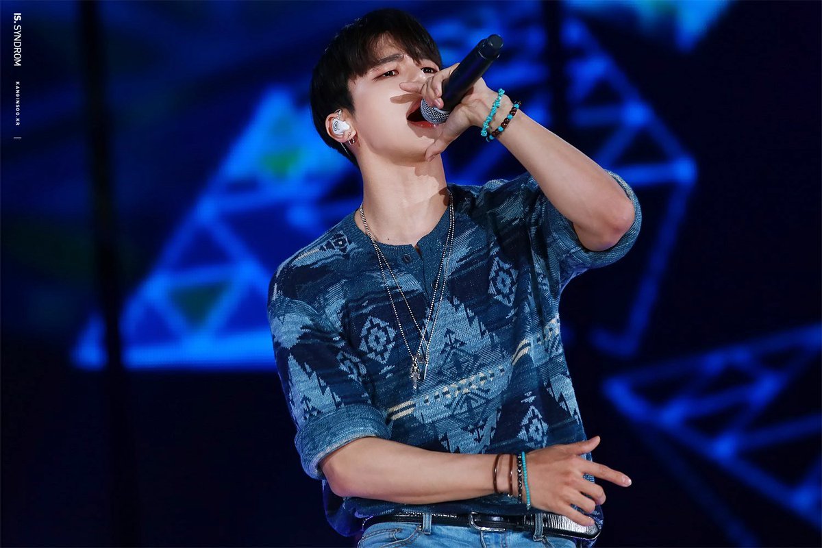 IS_Syndrom's tweet photo. 160617 수원K-POP콘서트 #MYNAME #INSOO #마이네임 #인수 노래짱❣❣ (https://t.co/y508xdmwig) (https://t.co/8gqhoUIUtj) @k10208888 https://t.co/tJqm2TKkuc