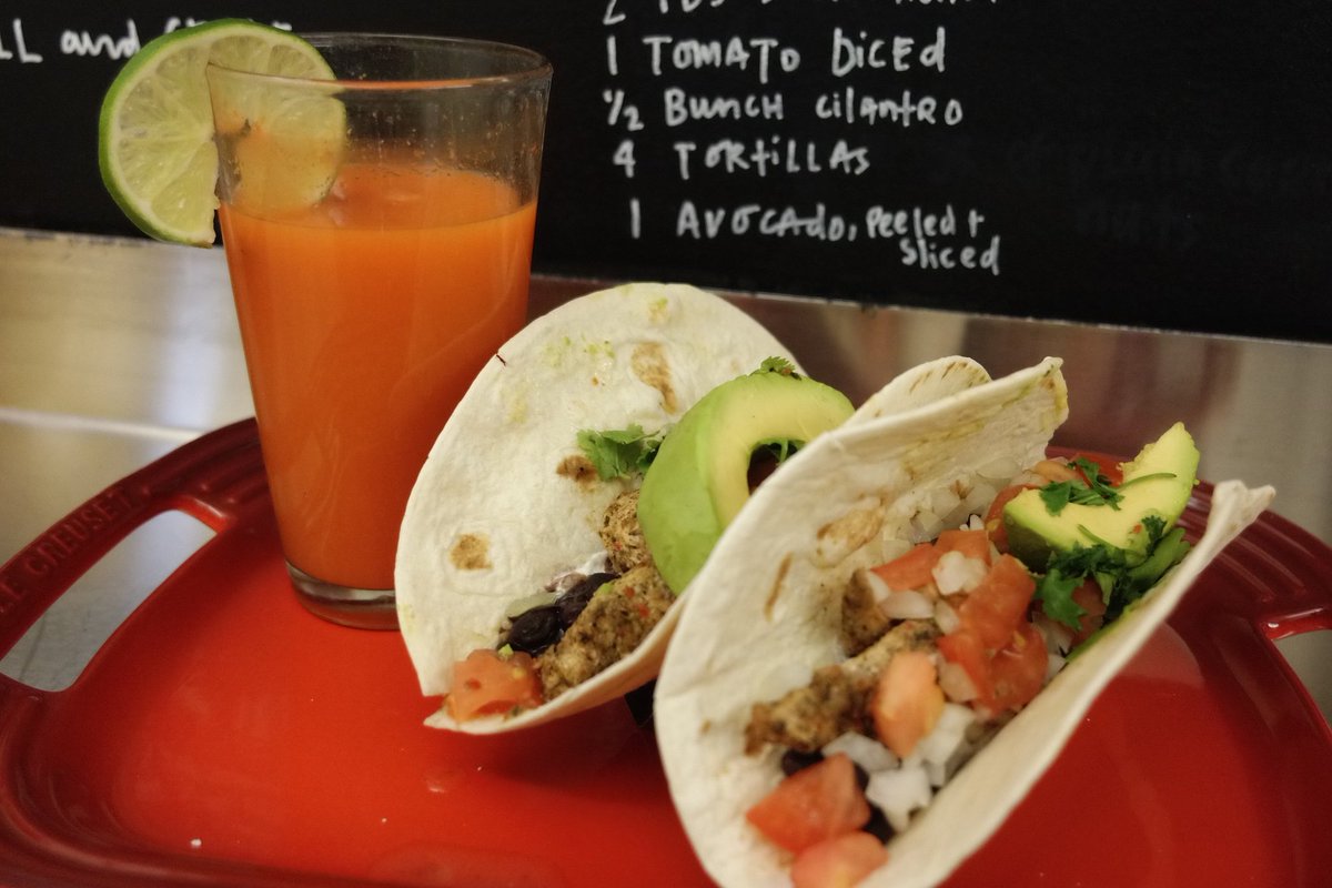 Every night can be taco night with this easy recipe. 🌮  Get it now on our <a href="/Snapchat/">Snapchat</a>: snapchat.com/add/RED #86AIDS