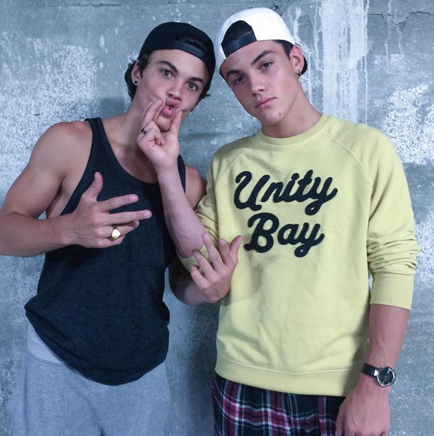 Double2Dolan's tweet photo. hahahha https://t.co/Yyu8kpmy3z