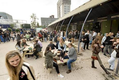 Even op strandvakantie in eigen stad dlvr.it/Lb7rnr