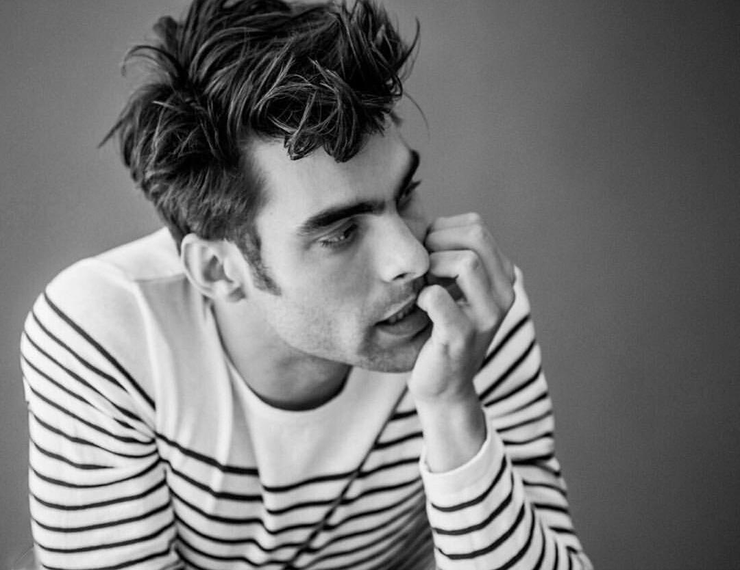 whitwelltty's tweet image. “Odio las definiciones.”