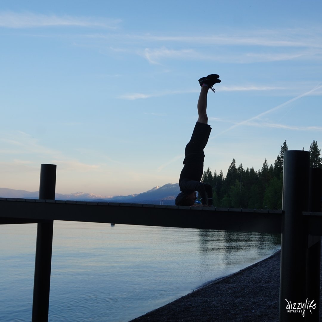 Dizzylife_Ret's tweet photo. Find your balance #fitnessfriday #balance #yoga #dizzyliferetreats https://t.co/OAXOauyoJD https://t.co/djbGvLjYBt