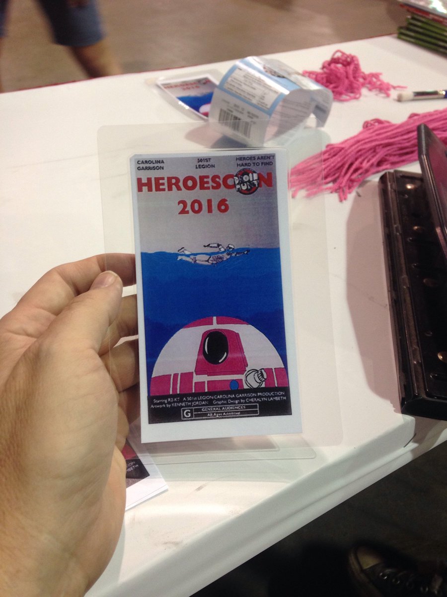 tk210's tweet photo. @ArtooKatee Droid Hunt badge
#HeroesCon2016 in Charlotte, NC
#StarWars #R2KT #droidhunt https://t.co/HgMAkUSpcN