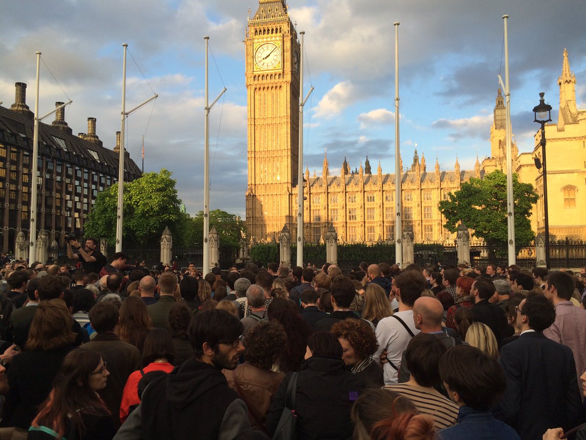 GlobalJusticeUK's tweet image. "What can we do to honour the memory of #JoCox? Fight for human rights, social justice.. The world she wanted."