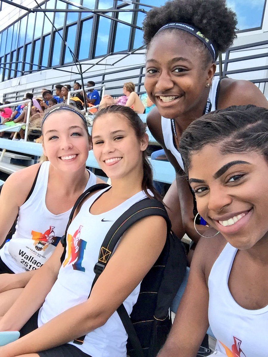 haileyalena_'s tweet photo. WE HAVE ARRIVED 🏅🏅😈🏅🏅 #NBNationals 🤘🏾 https://t.co/FNheqUO9Ap