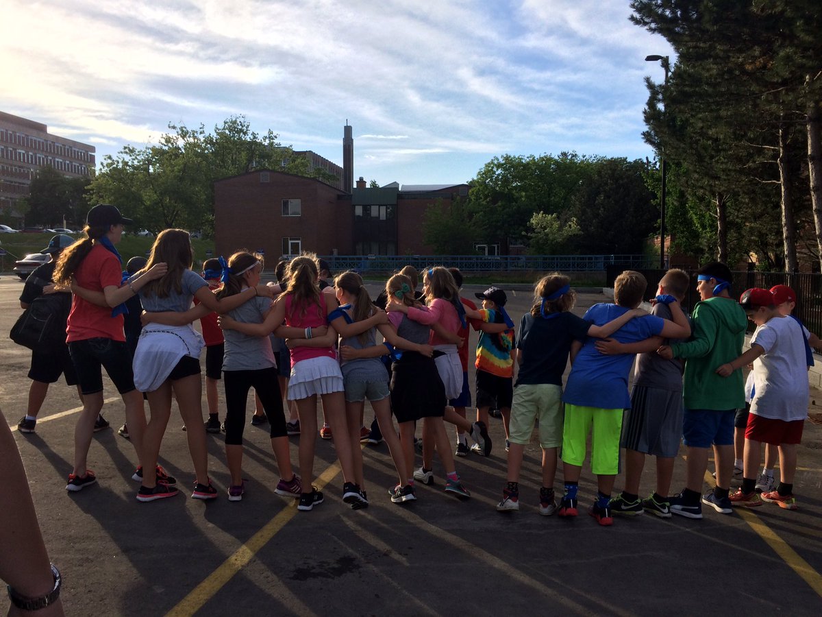 samlncook's tweet image. The best part of JUMP camp is quite simply captured in photo. #learnbyexperience #buildingcharacter @HillcrestRoom7