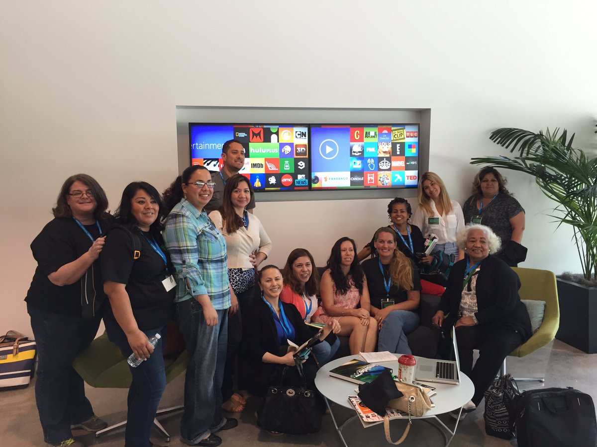 KirkMelkonian's tweet photo. Awesome team Washington! @segiacoman @kab_graham @LUSDidea2 @LynwoodSchools #LUSDlets16 @EducatorsCoop https://t.co/3p96lhHAP7