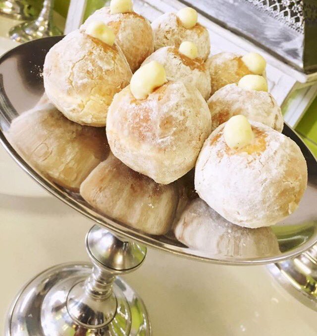 SalehsBakery's tweet photo. Saturday's special only @SalehsBakery Introducing the new Créme Pastries doughnut Made by the chef @MSALEH786 https://t.co/NOaN1SIXWW