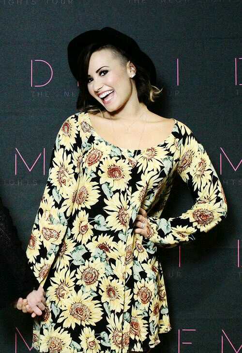 DemiFantasia's tweet photo. Retweet to vote

My #TeenChoice for #ChoiceBreakupSong is “Stone Cold” by @ddlovato https://t.co/3hxXhfHp3Q