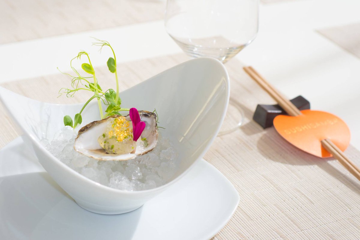 garzablancapvr's tweet photo. You can't miss out on our two events this month of June in Garza Blanca.
#OmakasePV 🍣 🍱 🍙
#JuneWellness 🍓🍍🍇🍎 https://t.co/F0gUJZ9XC4