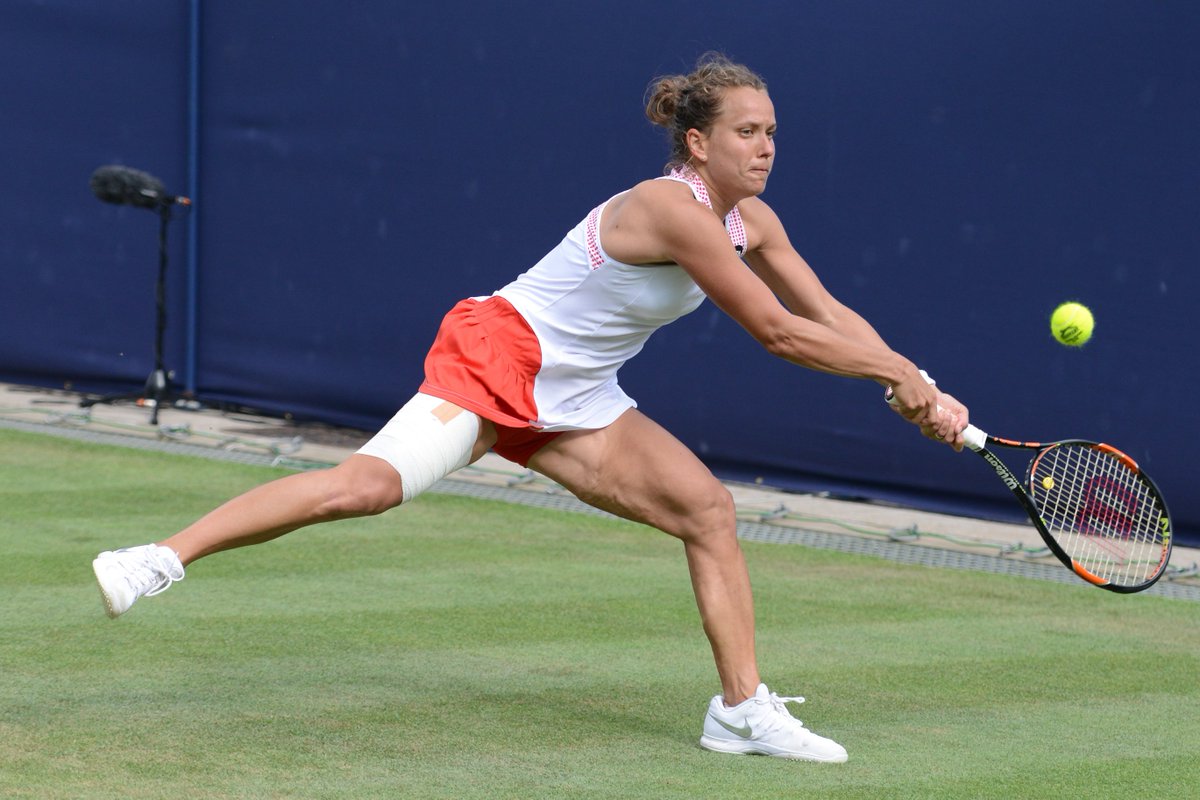 BARBORA STRYCOVA - Página 4 ClLVd0rWIAE76ma