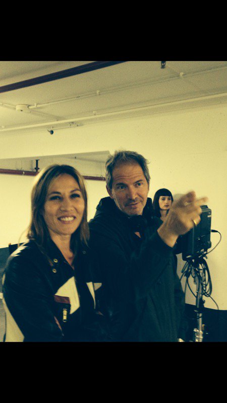 Mathilde Seigner dirigée par <a href="/cthompsonparis/">Christopher Thompson</a>. #laviecestpasducinema à partir du 25/06 sur <a href="/Francetele/">France Télévisions</a>. #feteducinema