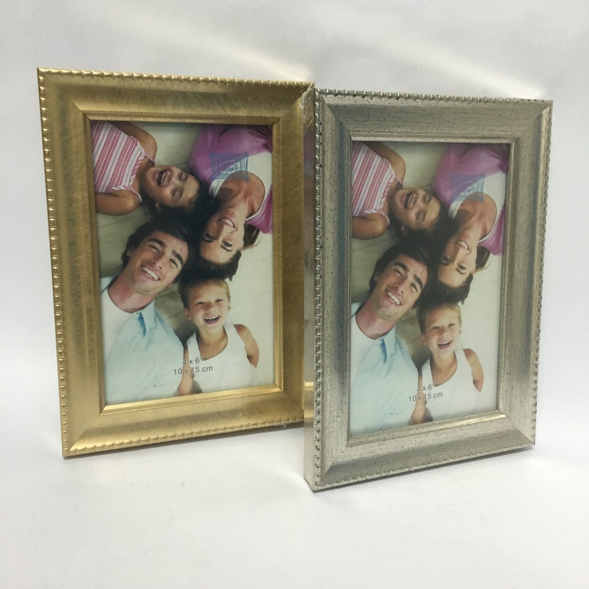 RapidfotMill's tweet photo. Una foto familiar siempre es especial y más si la regalas. #venamillennium #rapidfor #DiaDelPadre @MillenniumMall https://t.co/niVnM4dJk4